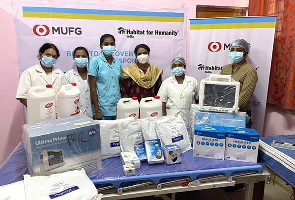Handover to Government Hospitals, supported by MUFG Bank